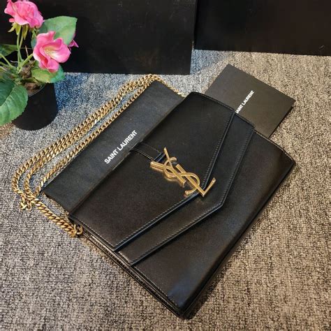 ysl sulpice bag mit kurzem chain tragen